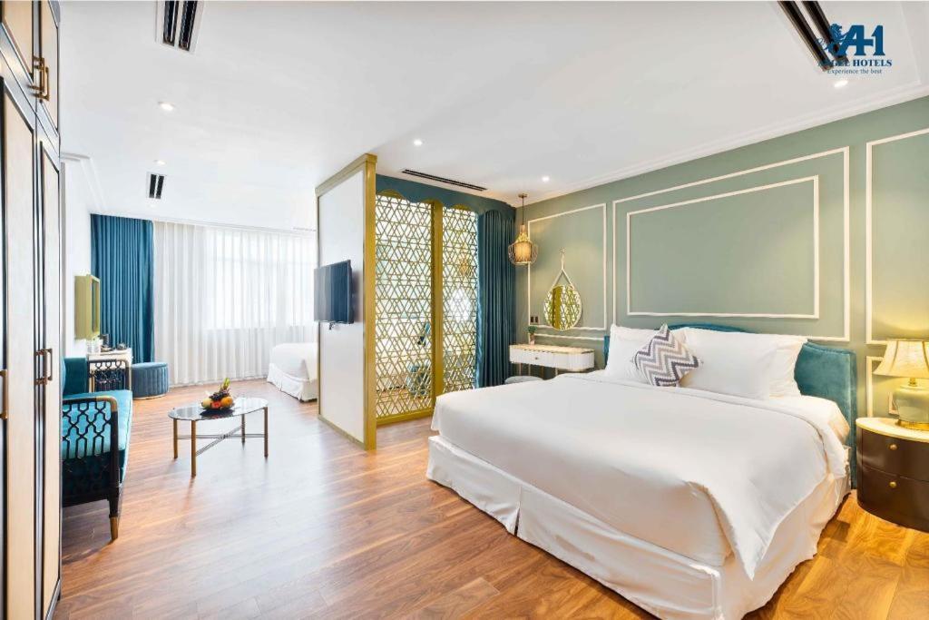 Angel Hotels Beach Дананг Экстерьер фото